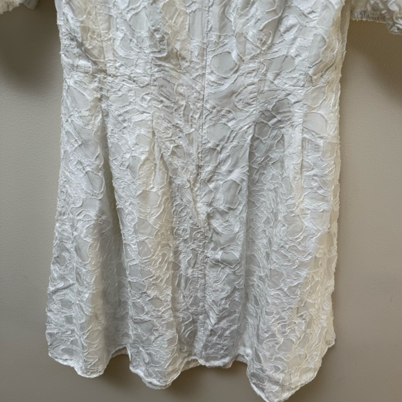 Club Monaco Textured Puff Sleeve Dress - Picture 11 of 12